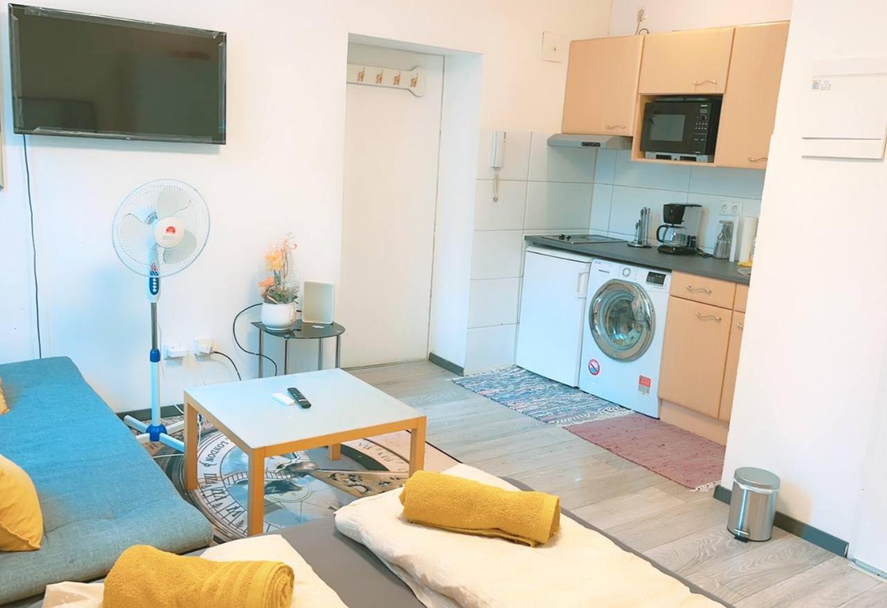 Comfort Studio In City Center Km3 * Viena
